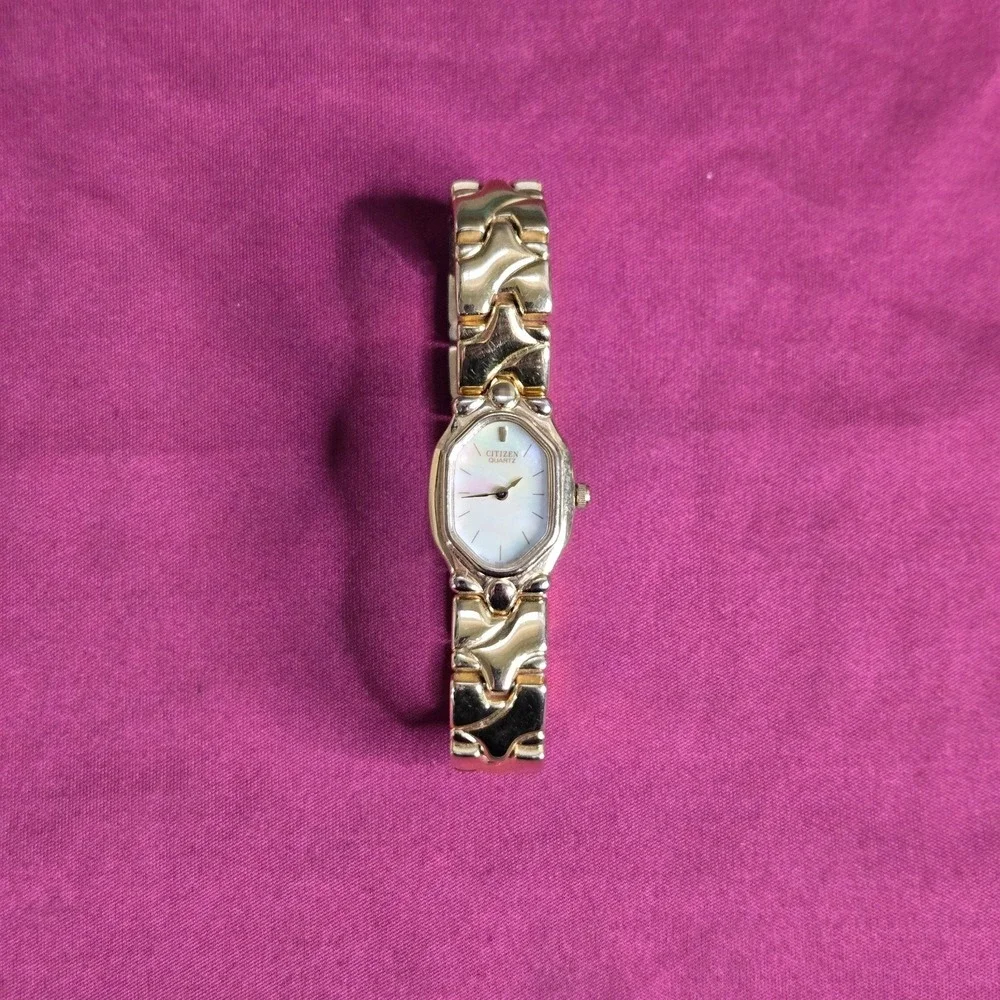 Citizen Women's Quartz Watch Gold Tone Bracelet MOP Dial 3220-326130 Parts